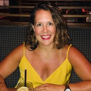 Meet your Posher, Alicia